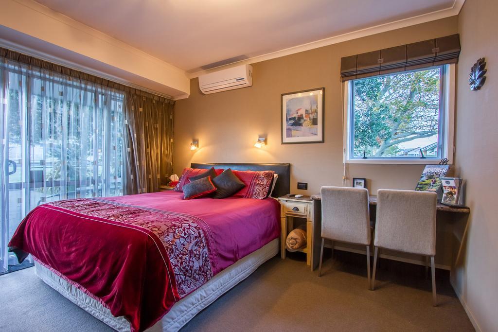 The Nunnery Hotel Te Aroha Eksteriør billede
