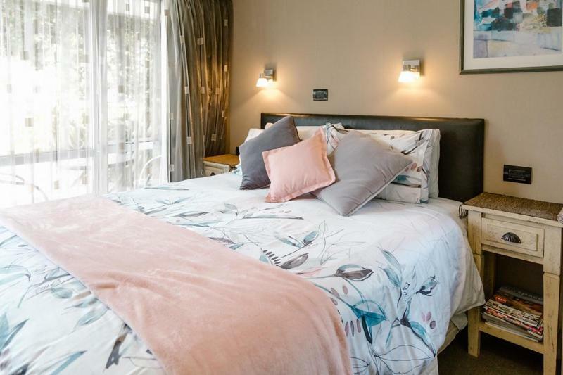 The Nunnery Hotel Te Aroha Eksteriør billede